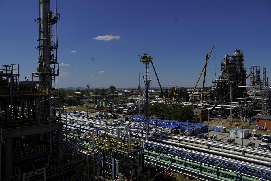 MOL donavska rafinerija Szazhalombatta | Avtor: Matija_Janežič