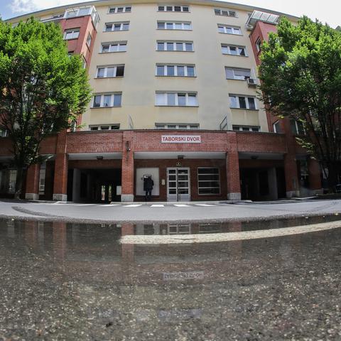 Poslansko stanovanje v naselju Taborski dvor