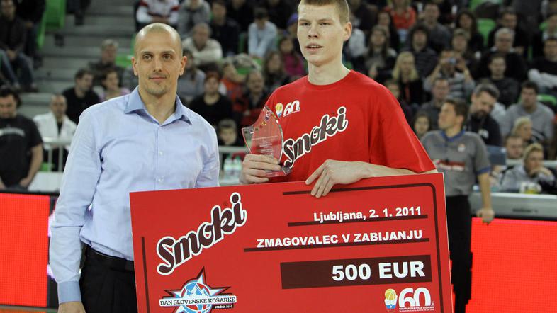 Davis Bertans, Dan slovenske moške košarke (all star)