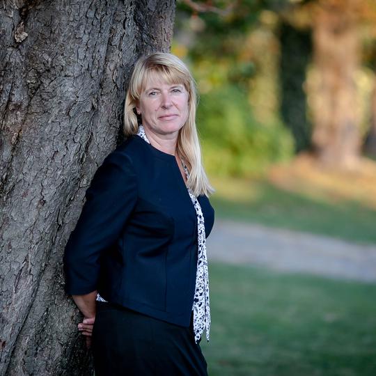 JERNEJA DIMEC BRATINA, spec. zakonske in družinske terapije