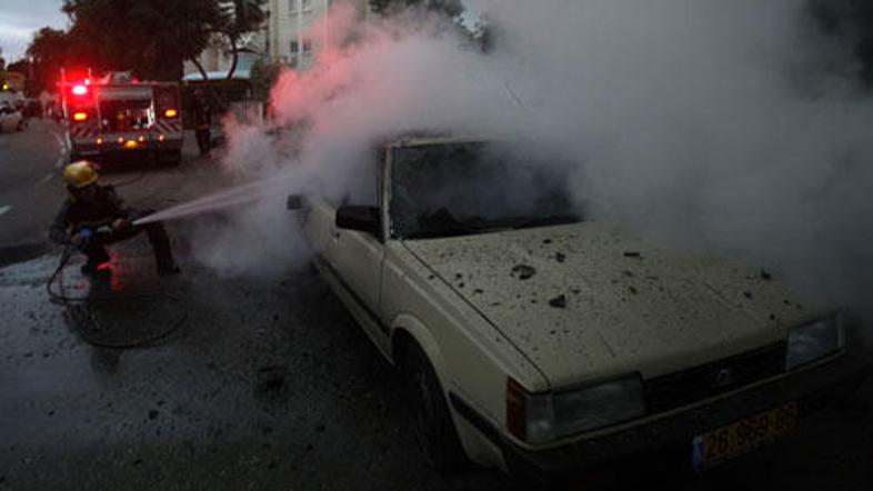 V napadih je umrl eden od vodij Hamasa, Abu Zakaria al-Jamal.