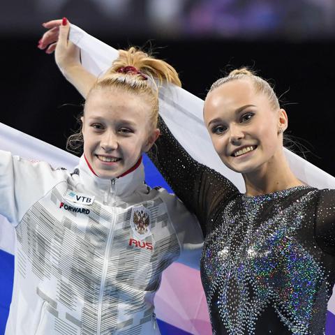 Viktorija Listunova in Angelina Melnikova