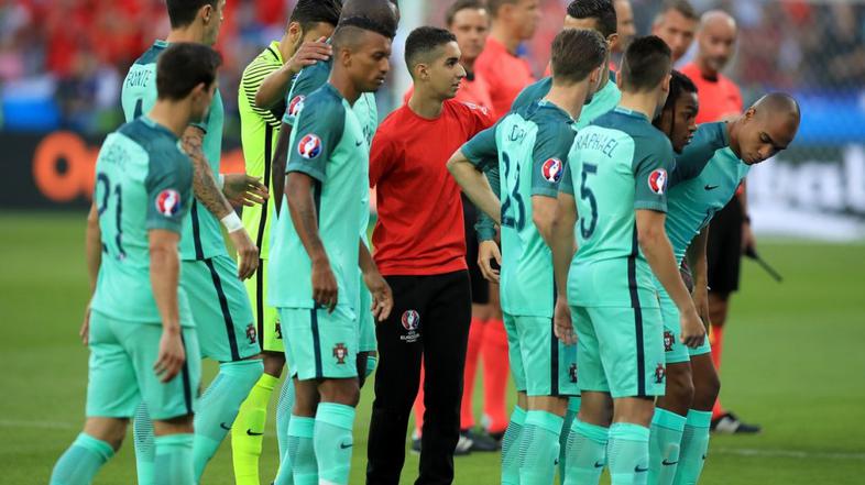Euro 2016, Portugalska, pobiralec žog