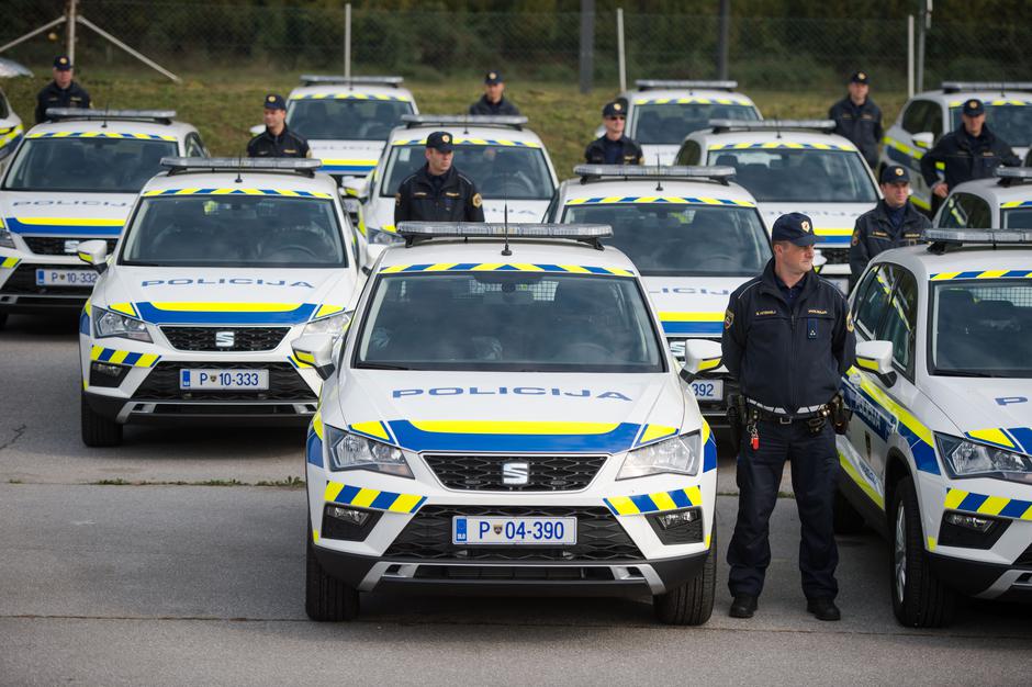 Policisti | Avtor: Anže Petkovšek