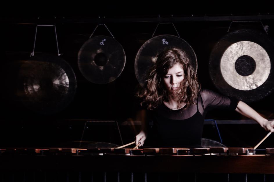 Aleksandra Šuklar tolkalistka