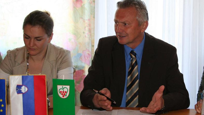 Župan Ivan Bukovec v družbi Tatjane Hutar, svetovalke za razvoj podeželja in mal