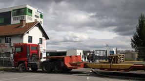 “Zaslužimo si vsaj pošten odgovor; tudi če nimajo denarja, naj nam to povejo, ne