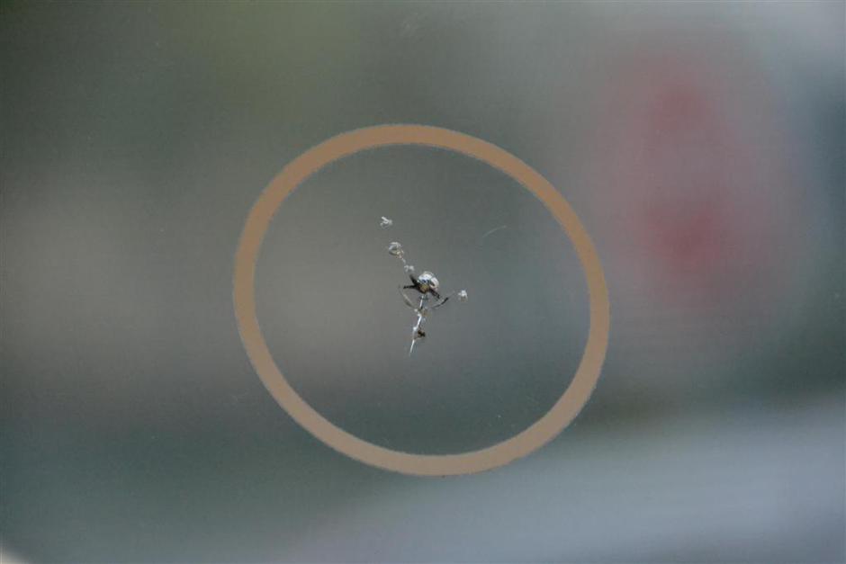 Avto steklo | Avtor: Gregor Prebil