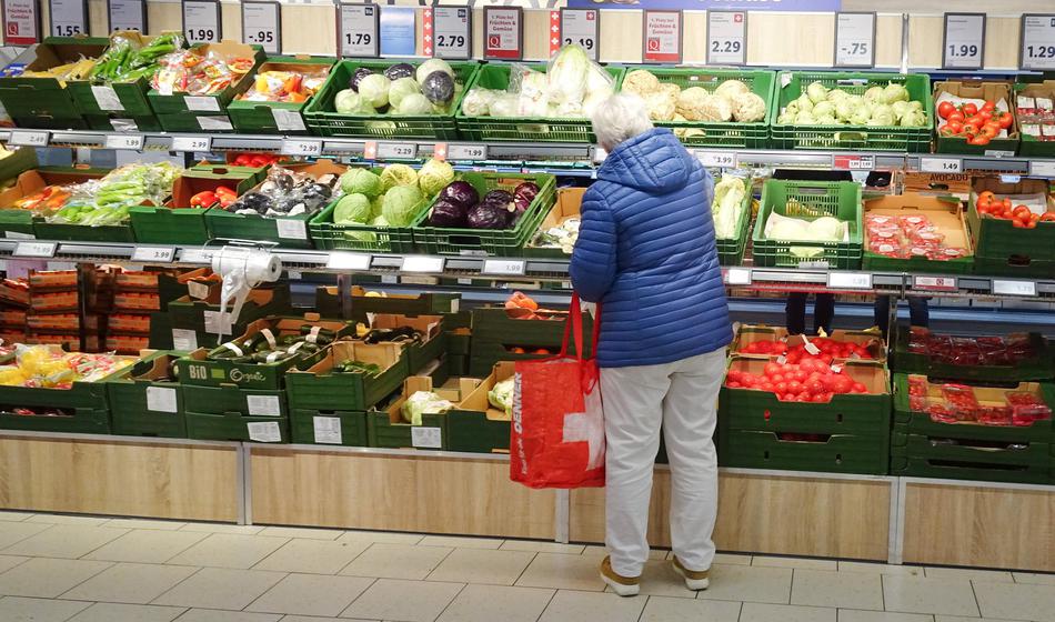 Velika novost: Slovenski izdelki bodo po novem označeni z zastavico