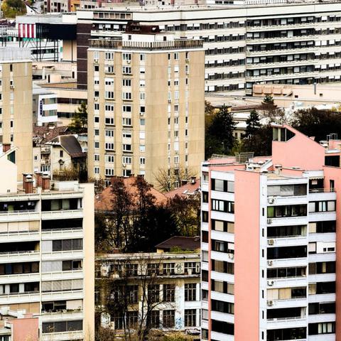 Slovenija 10.11.2013 stanovanje, stanovanja, stanovanjski bloki, zgradba, stanov