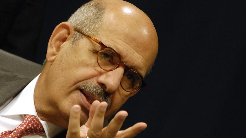 Generalni direktor IAEA Mohamed El Baradej je v otvoritven govoru Iran pozval, n