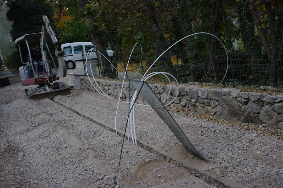 Polaganje optičnega kabla | Avtor: Rune