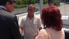 Slovenija 04.07.13, Borut Pahor, Vlasta Nussdorfer, obisk stavkajoèega, parlamen