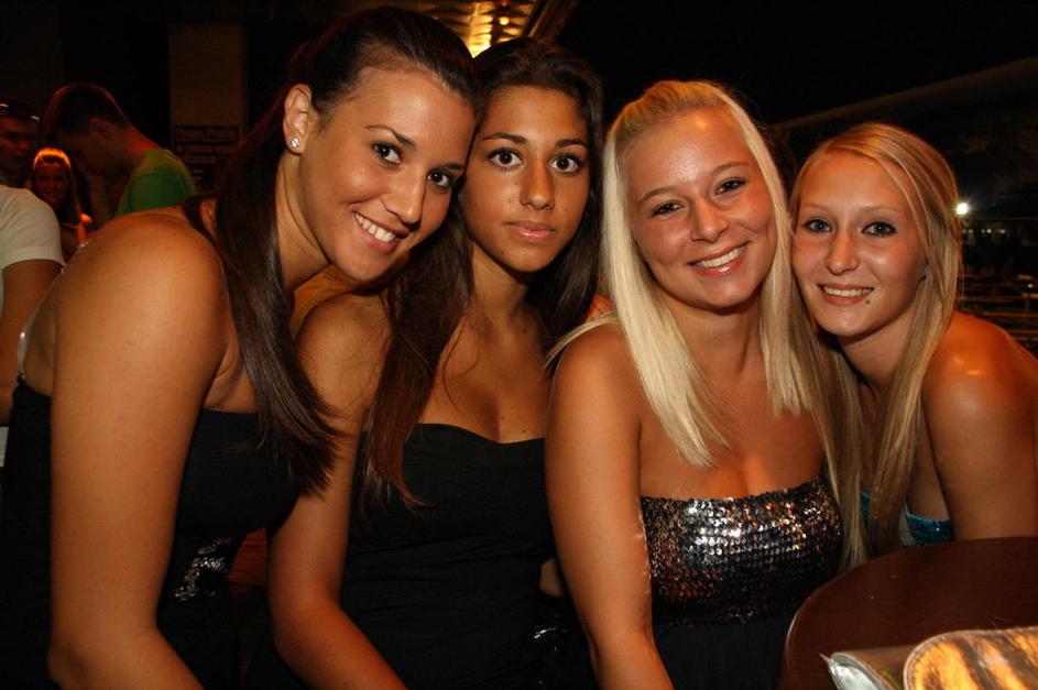 Pena Party @ Tivoli Club