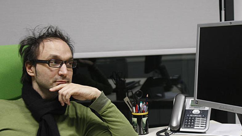 Tehnični urednik zurnal24.si Gorazd Marinič je razvozlal potek manipuliranja z g