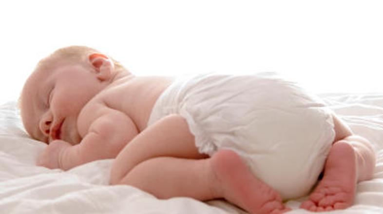 Nosečniški simptomi naj bi pri moških izginili takoj po porodu.