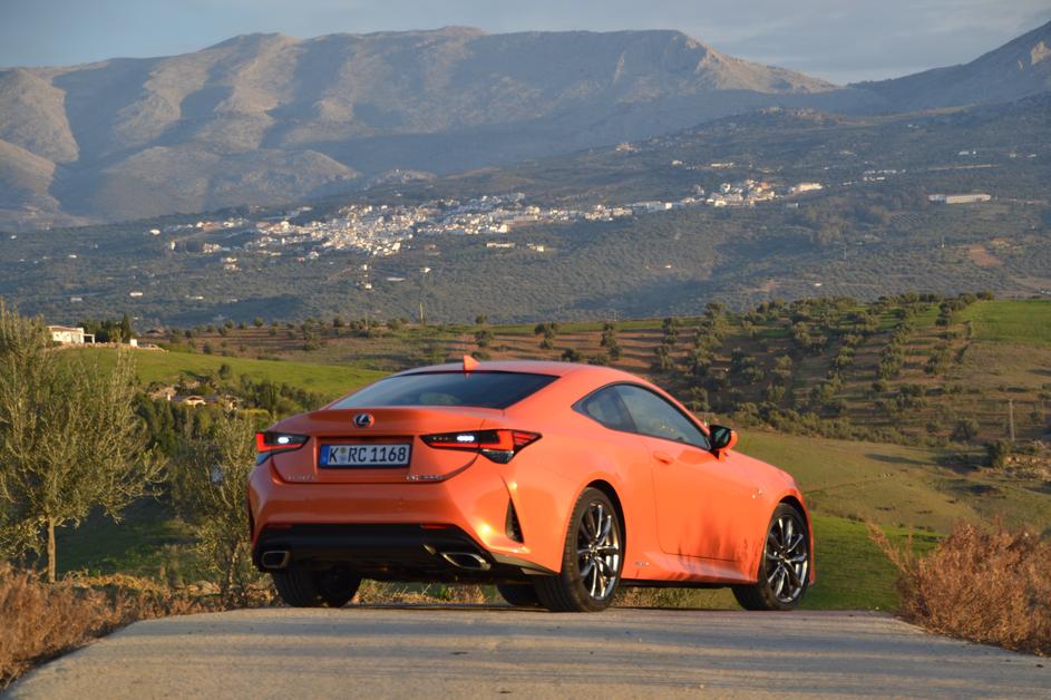 Lexus RC300h