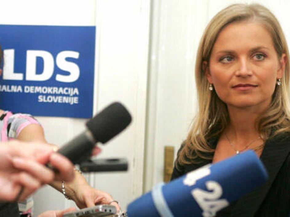 Kresalova je izjavo za javnost podala danes ob 19.15.