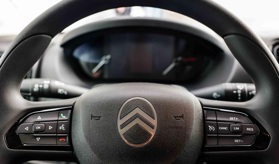 "Trgovec je bil začuden, kaj smo želeli naložiti v avto"