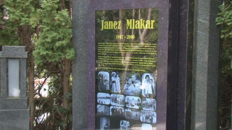 digitalni nagrobnik iternal