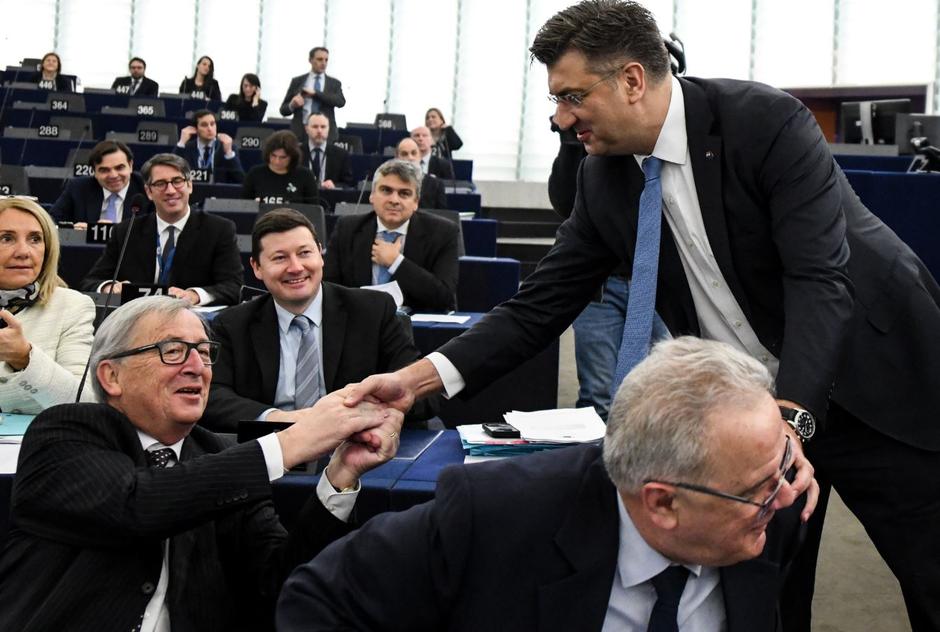 Plenković, Juncker, Evropski parlament | Avtor: 