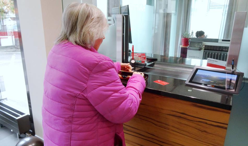 Novi računi tako zanimivi, da odpirajo 11 novih poslovalnic