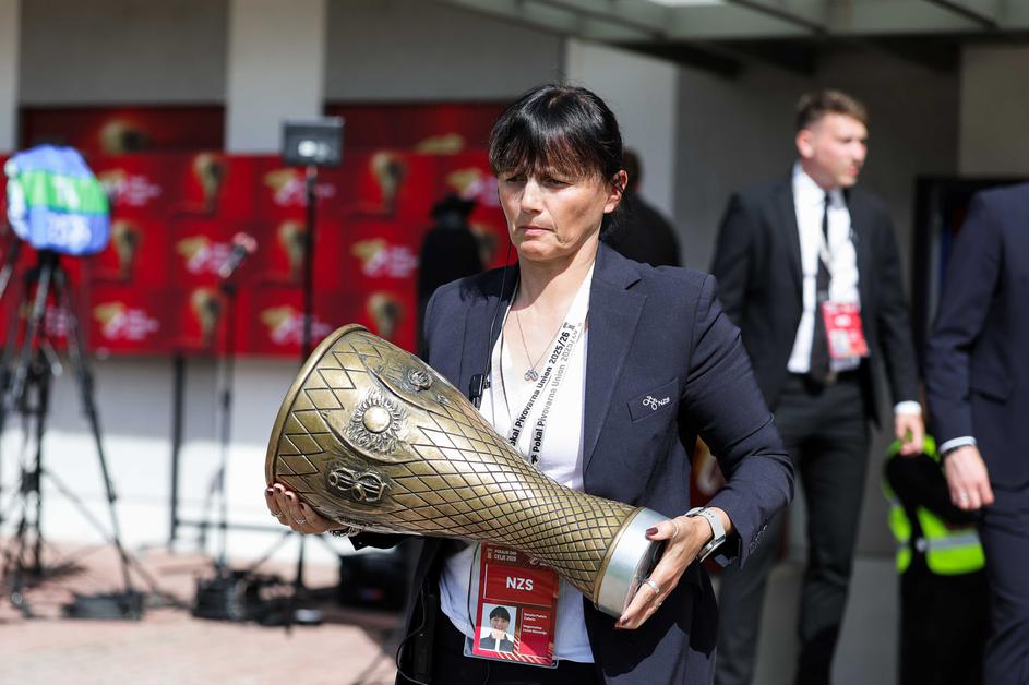 ženski pokal slovenija nk mura - nk radomlje