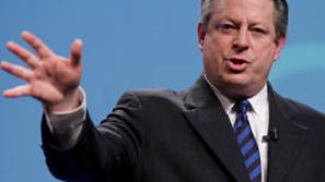 Nekdanji ameriški podpredsednik Al Gore in njegova soproga Tipper se ločujeta po