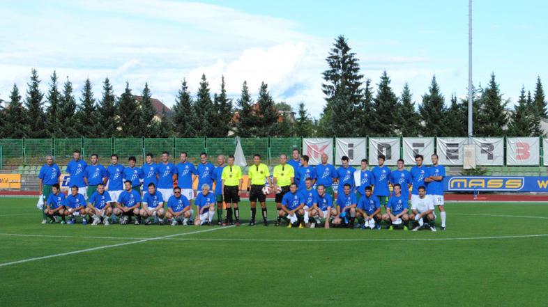 Prijateljska tekma med Vlado RS in Slovenci po svetu