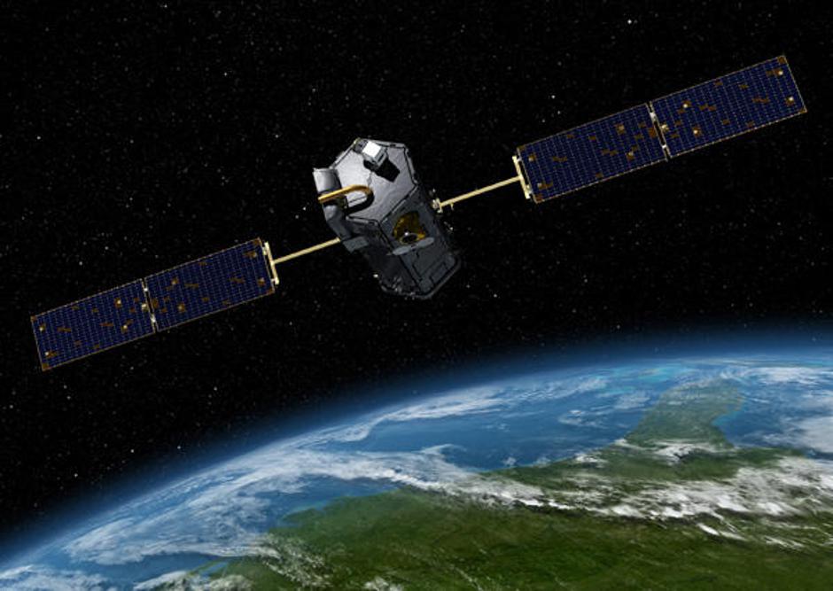 Sateliti-elektrarne bi imeli 50 metrov dolge panele s sončnimi celicami, ki bi z | Avtor: Žurnal24 main