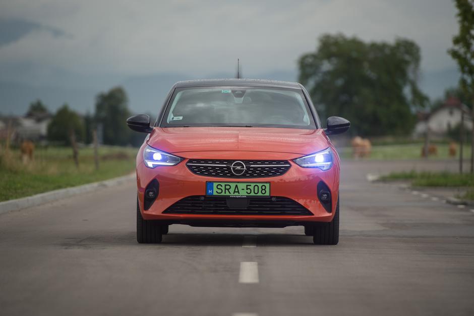 Opel Corsa e | Avtor: Anže Petkovšek