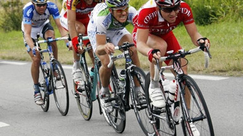 Samuel Dumoulin je dosegel prvo etapno zmago na večdnevni kolesarski dirki.