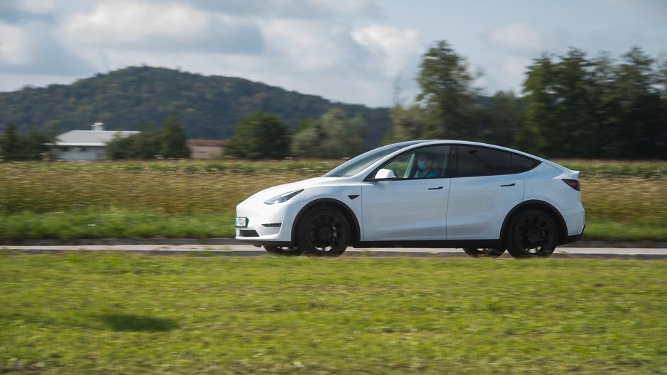 Tesla Y | Avtor: Anže Petkovšek