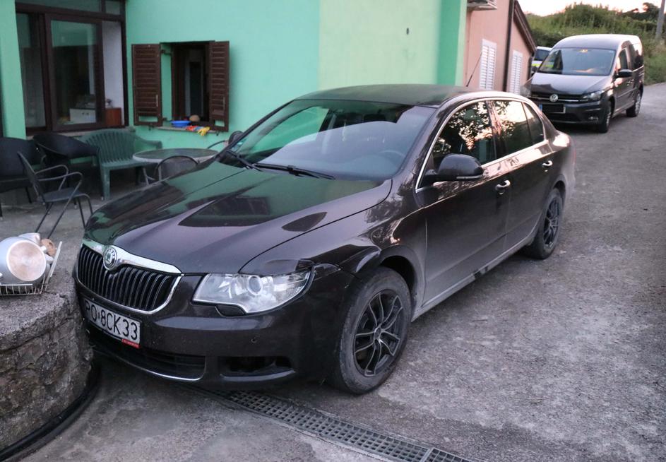 policija zasledovanje pobegli voznik