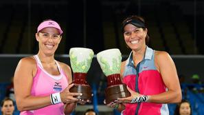 Andreja Klepač in Lucie Hradecka