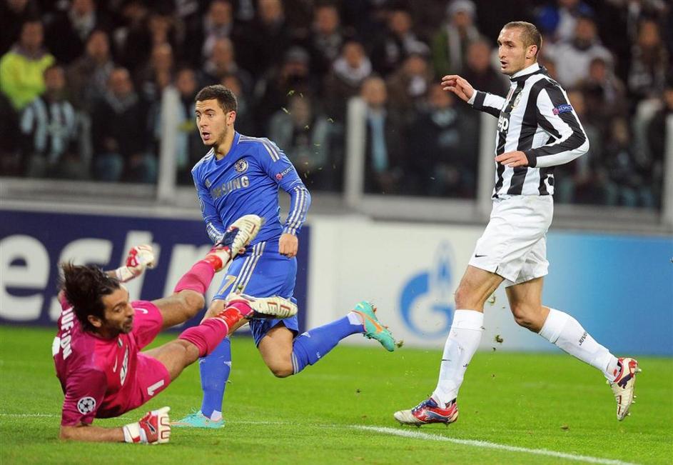 Hazard Buffon Chiellini Juventus Chelsea Liga prvakov