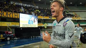 (Hellas Verona - Chievo) Dejan Lazarević navijači gledalci tribuna slavje