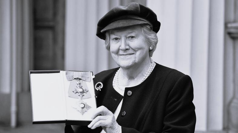 Patricia Routledge