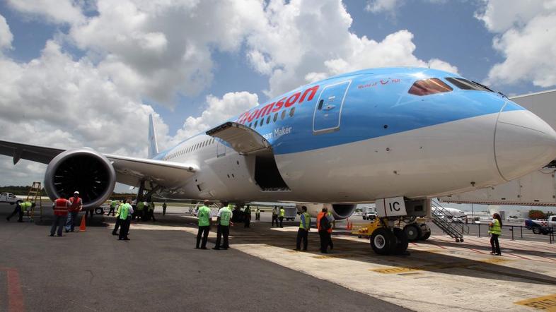 Thomson Airways Dreamliner B-787