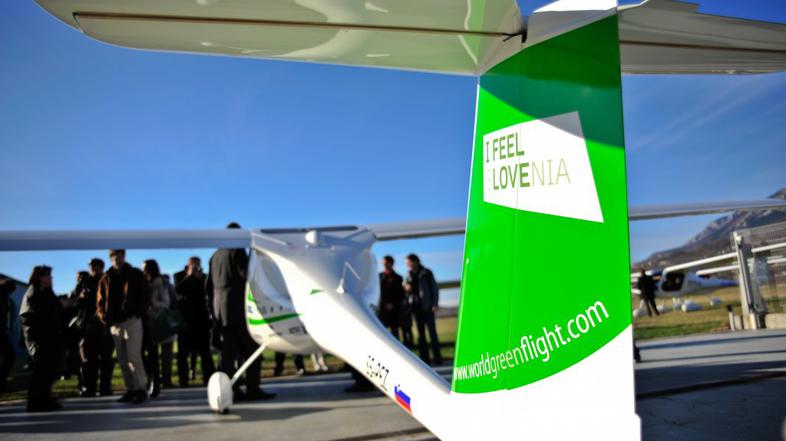 Letalo Matevž Lenarčiča.