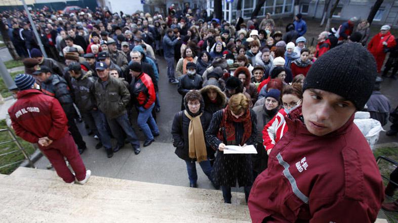 nova gripa, smrt igralca, Romunija, panika