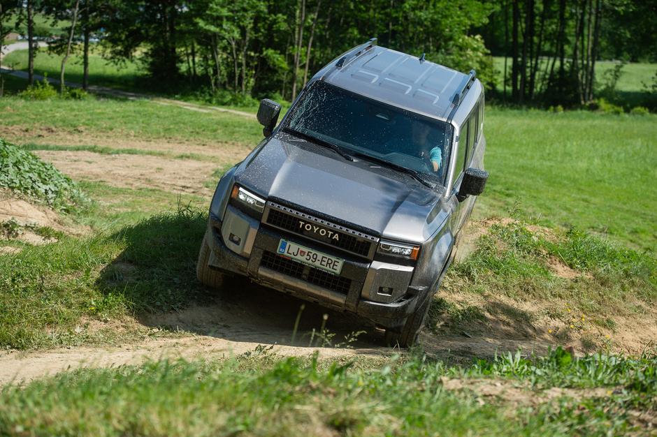 Toyota Land Cruiser | Avtor: Anže Petkovšek