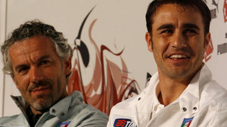 Trenerja Roberta Donadonija in kapetana Fabia Cannavara čaka težko delo, da bo p