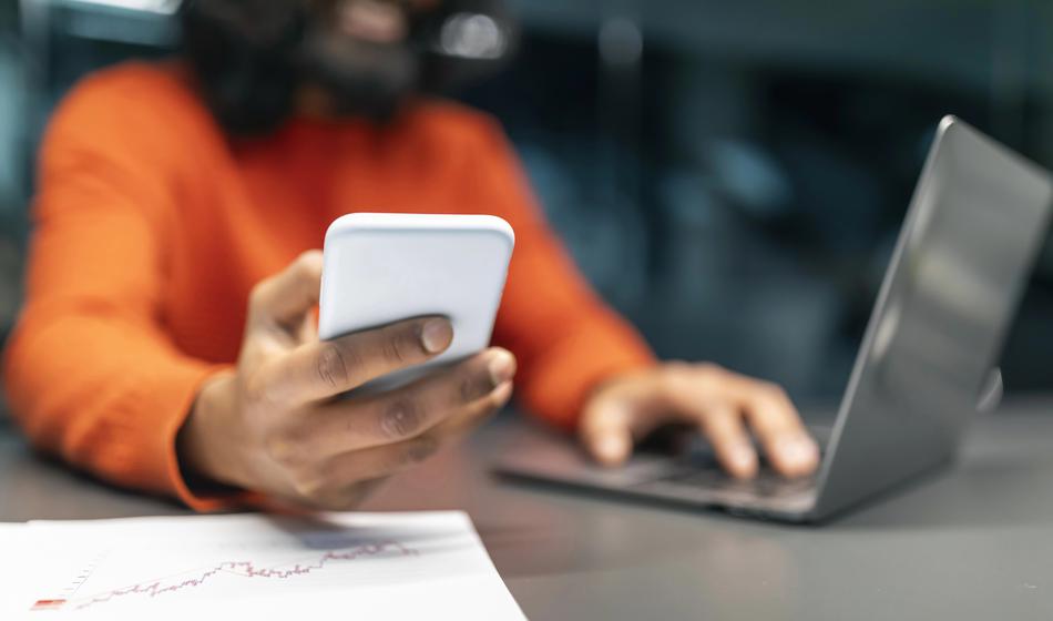 Moški objavil oglas za delovno mesto "punce"