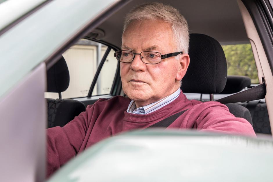 Starejši voznik, senior | Avtor: Profimedia