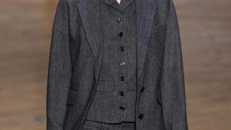 Bolj trendovski poslovni videz. (Foto: Imaxtree)