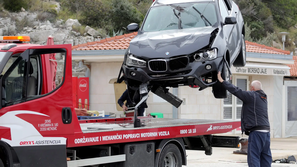 nesreča Pelješac avto