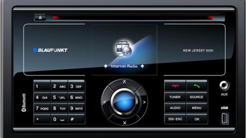 Blaupunkt Hamburg 600i je eden izmed dveh radiev, prek katerih bodo kupci lahko 