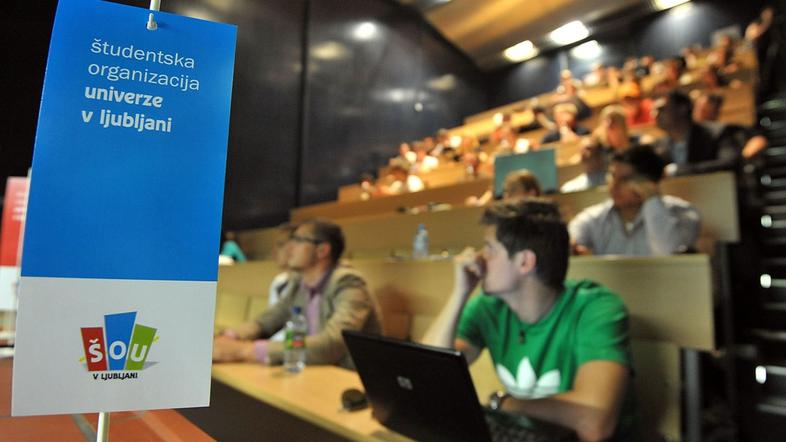 slovenija 12.05.11, studenti, seja studentskega zbora Sou na MF, Sou, studentski