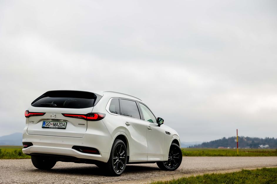 predstavitev Mazda CX-80